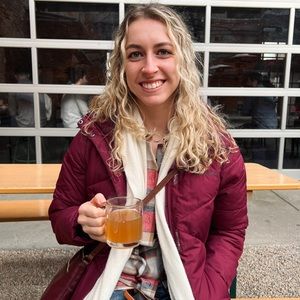 Meet your Posher, Dayna